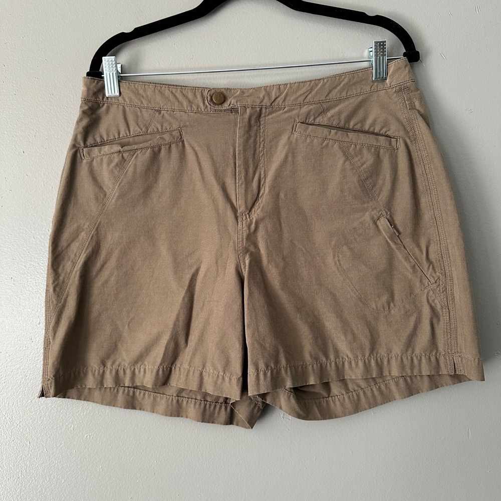 Columbia Women's Light Brown Hiking Shorts SZ 14